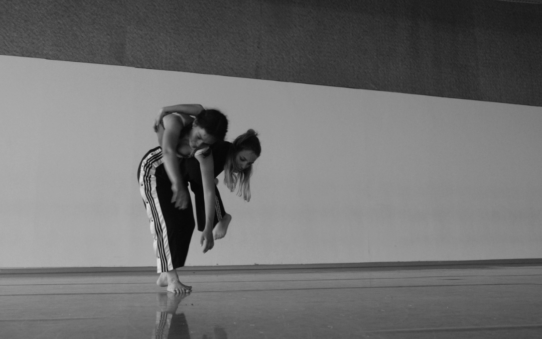 Contat Improvisation